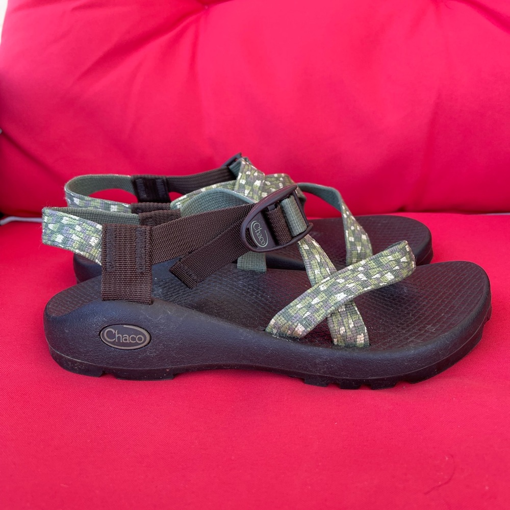 Chaco Sandals - Barely Worn!  Size 8